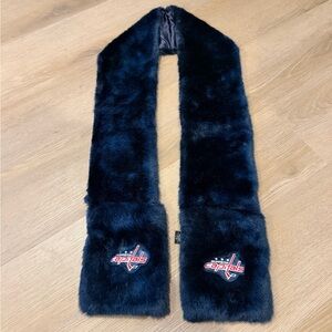 Washington Capitals Navy Faux Fur Scarf